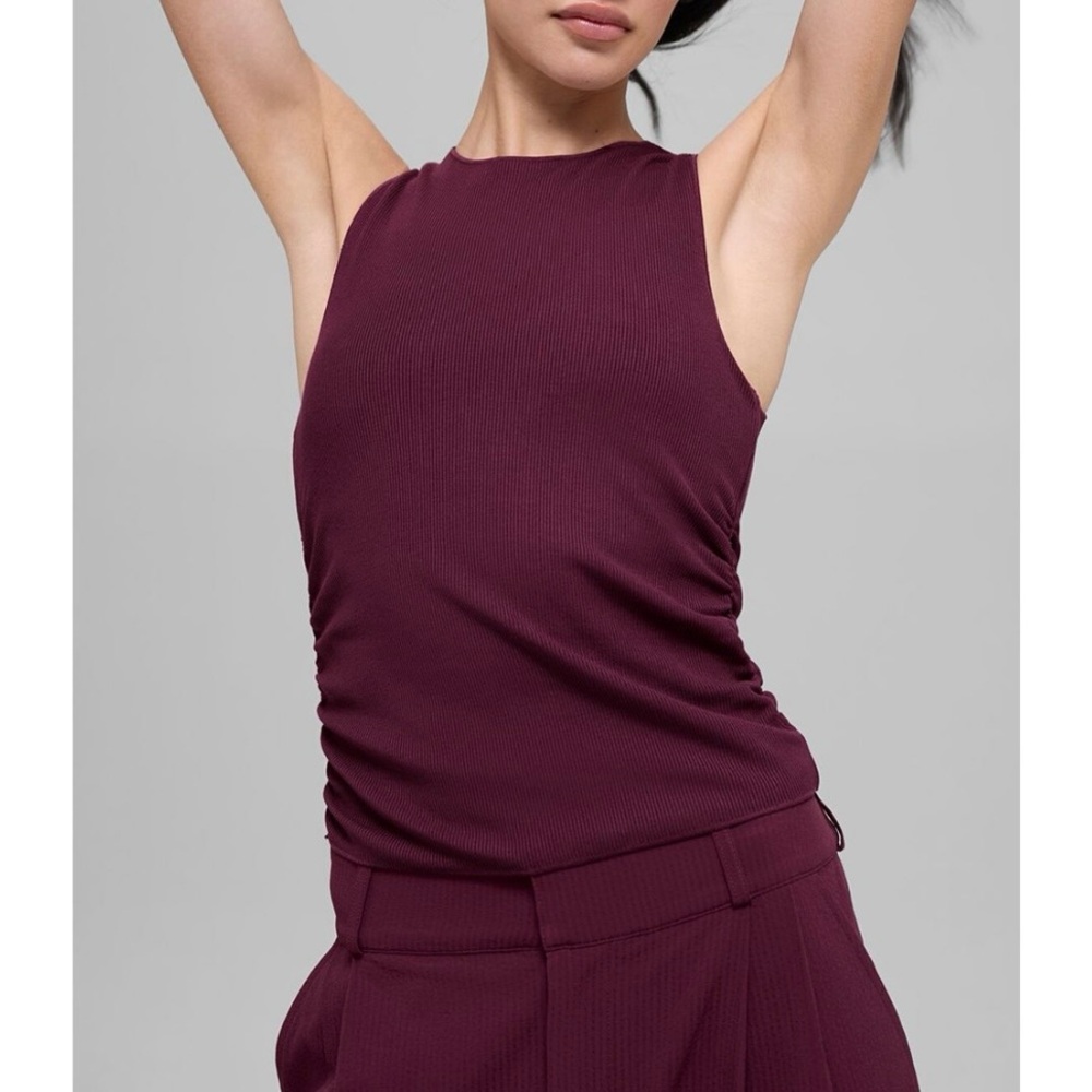 Alo Ribbed En Pointe Tank NWT Burgundy